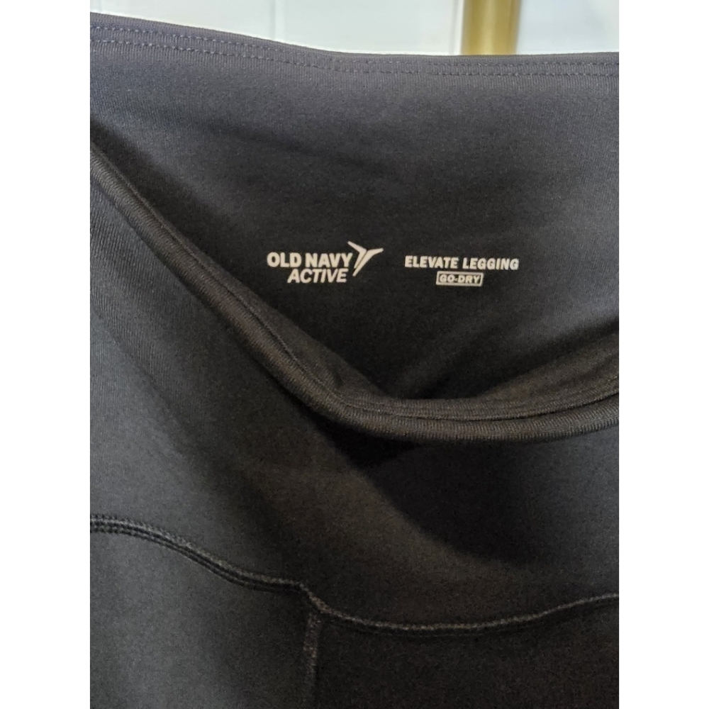Old Navy Elevate Go Dry Black Leggings Large New With Tags High Rise Crop - Picture 4 of 4